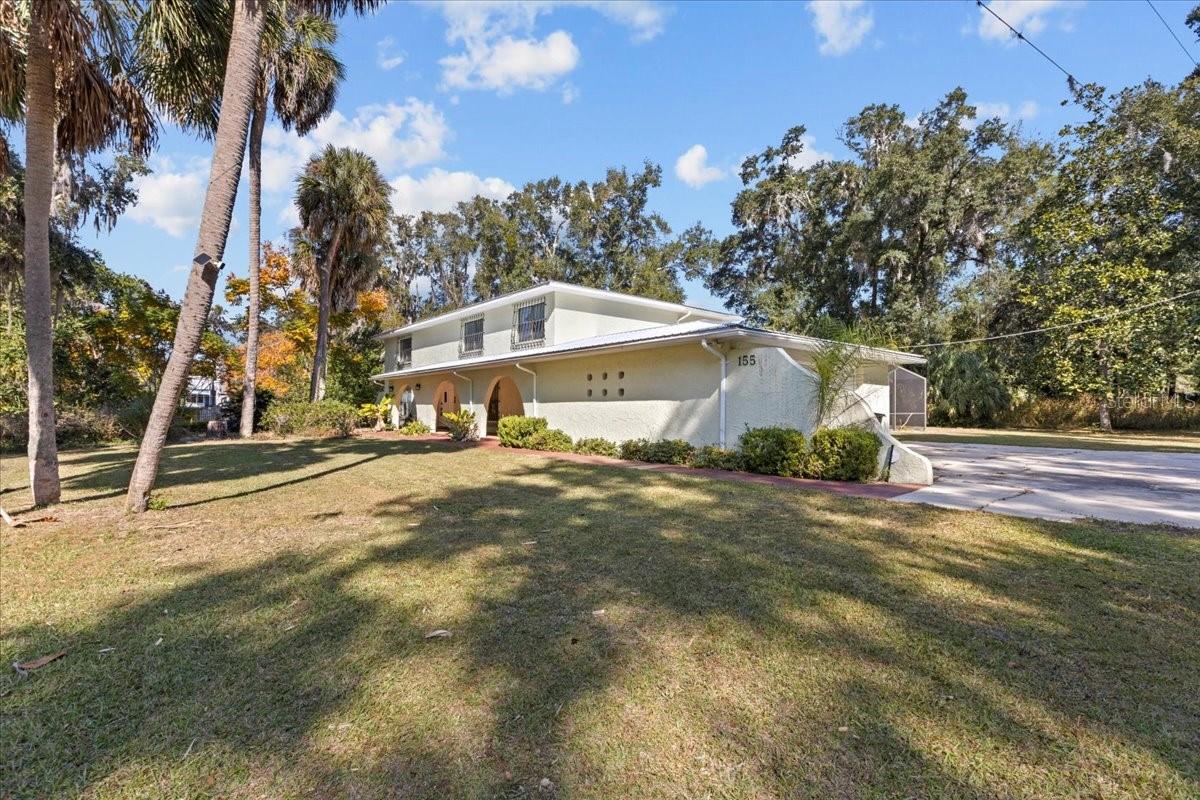 Image 14 of 62 For 155 Court Street