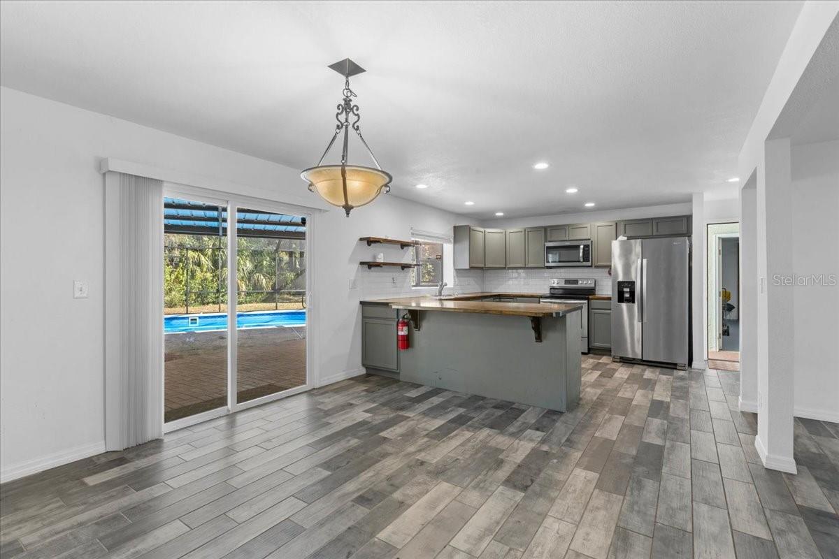 Image 21 of 62 For 155 Court Street