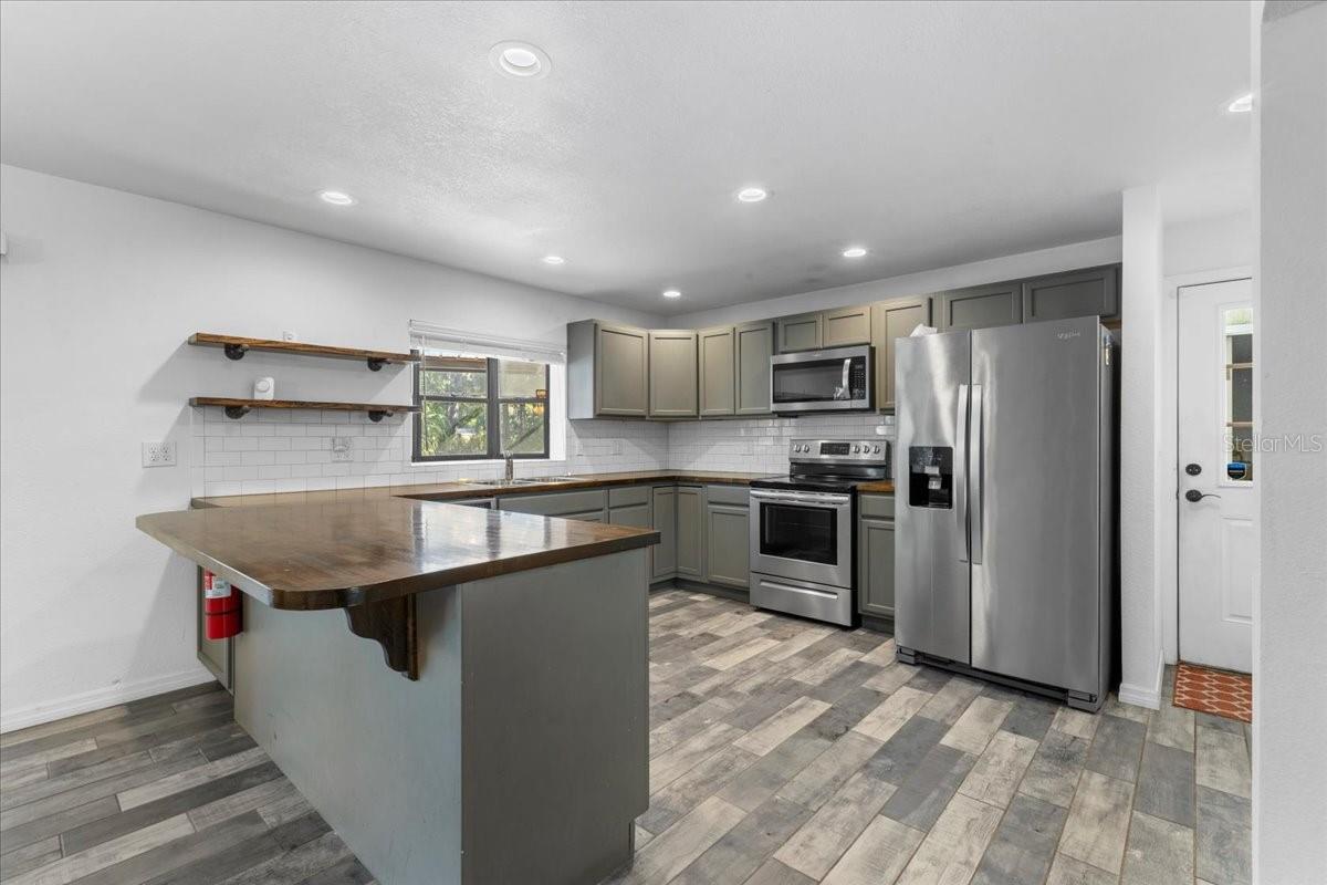 Image 24 of 62 For 155 Court Street