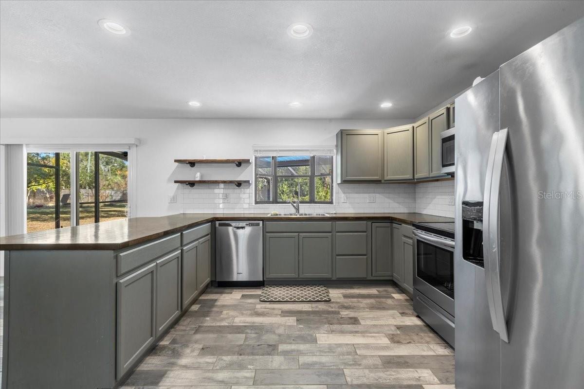 Image 25 of 62 For 155 Court Street