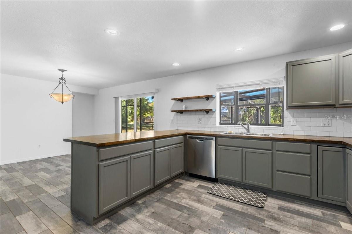 Image 26 of 62 For 155 Court Street