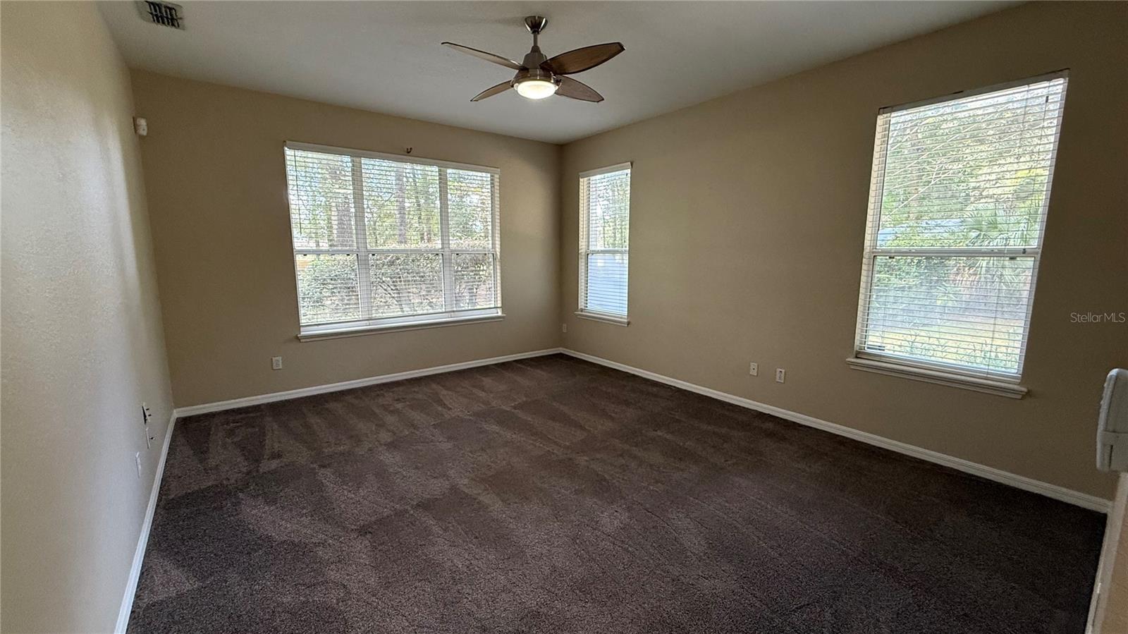 Image 15 of 39 For 2019 111th Loop