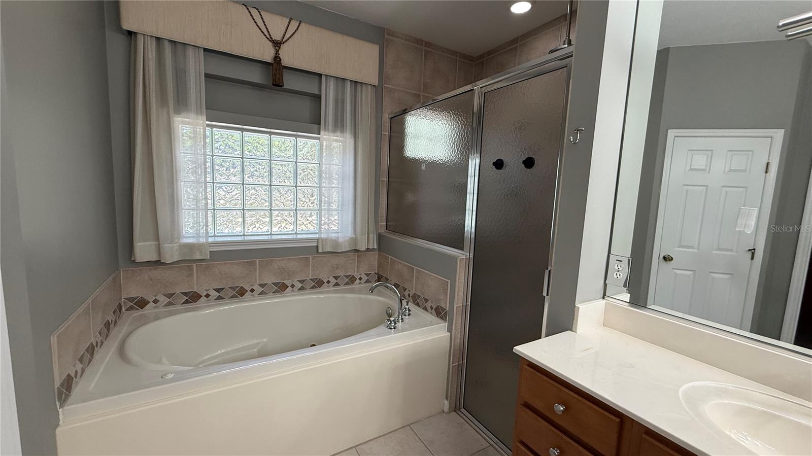 Image 17 of 39 For 2019 111th Loop