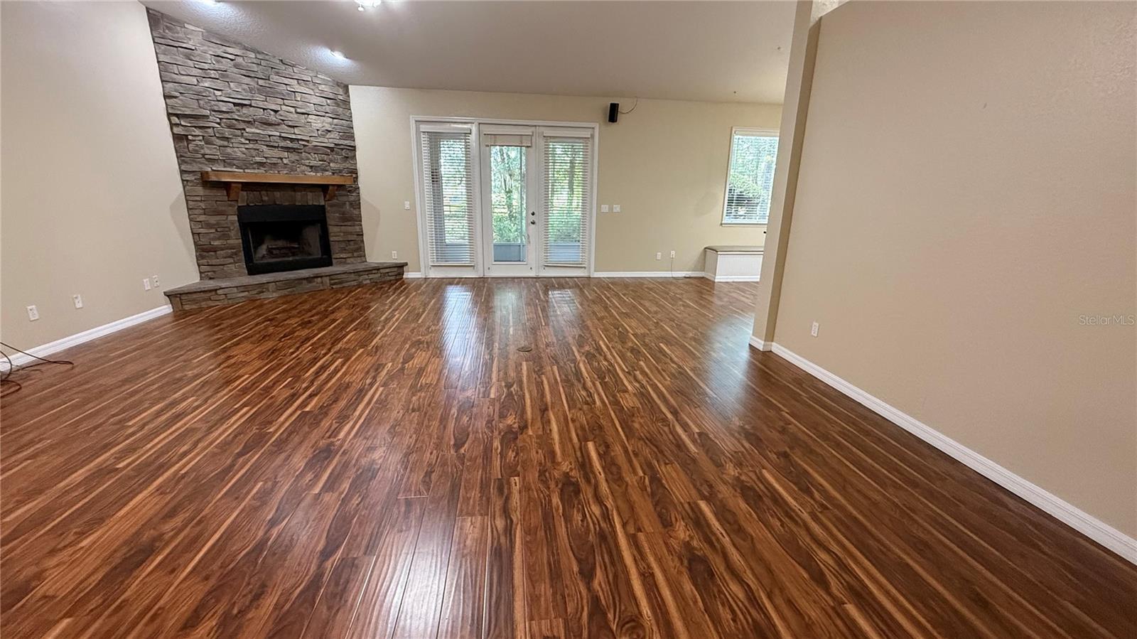 Image 6 of 39 For 2019 111th Loop