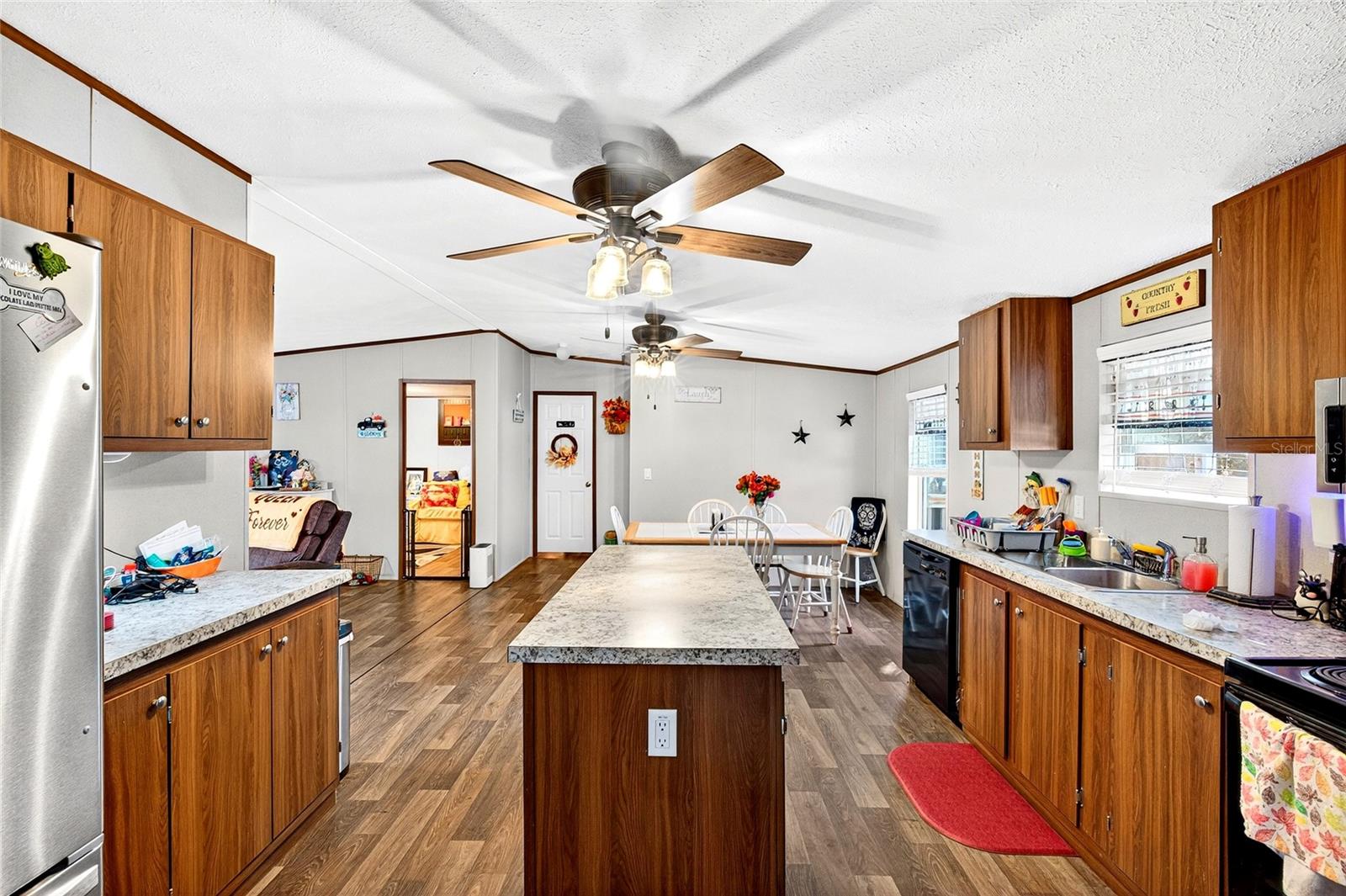 Image 10 of 34 For 15068 105th Avenue