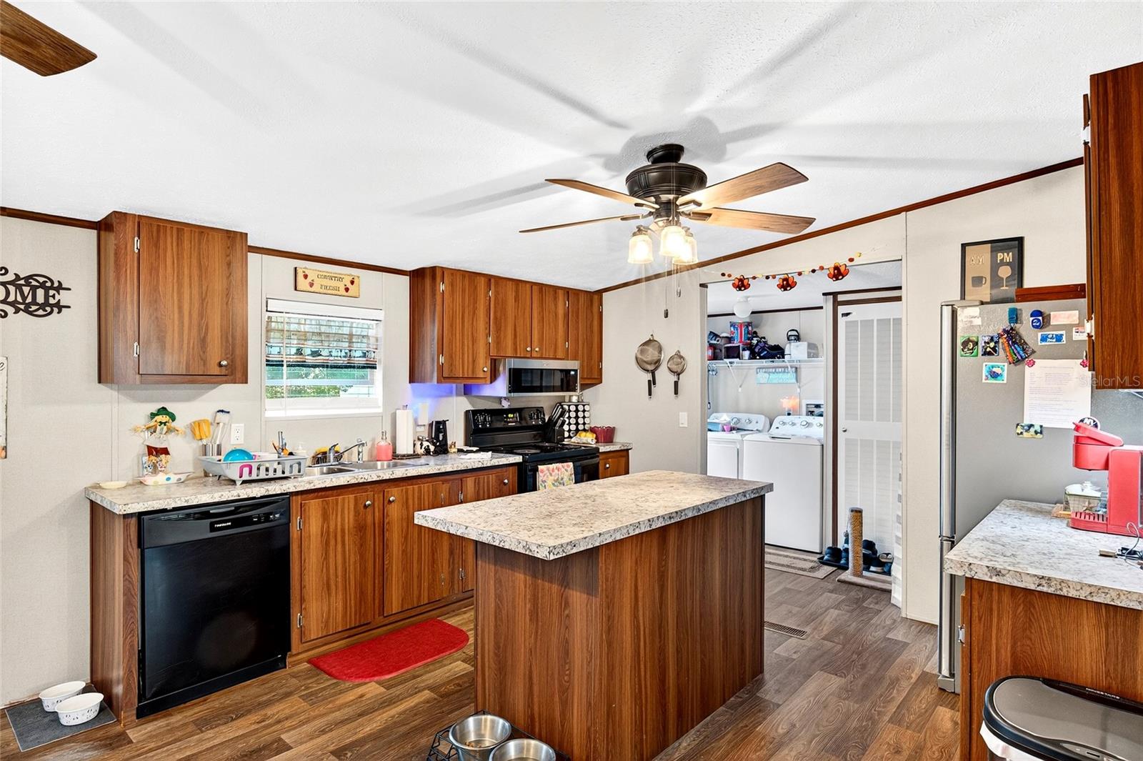 Image 11 of 34 For 15068 105th Avenue