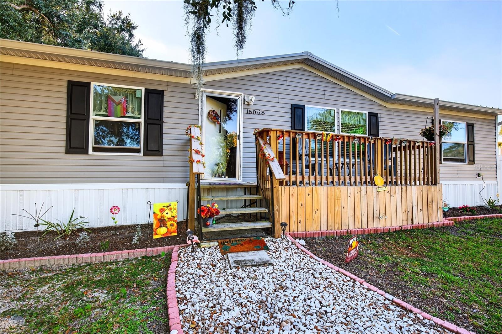 Image 4 of 34 For 15068 105th Avenue