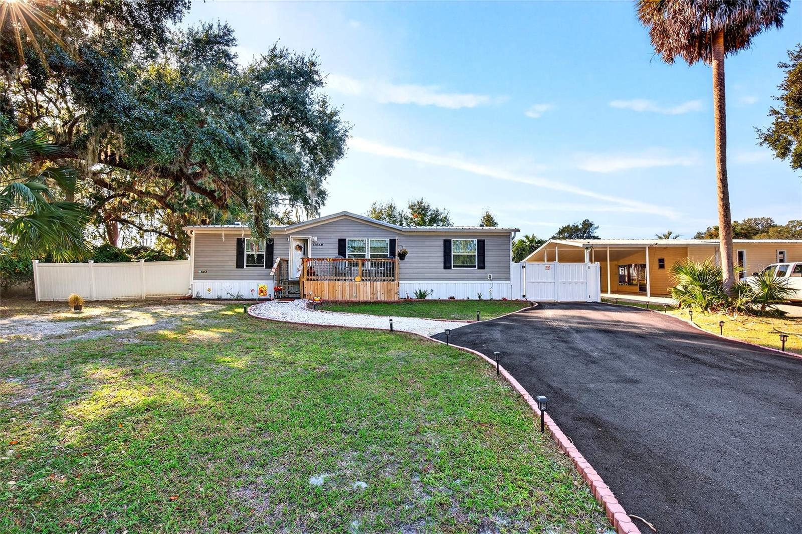 Image 5 of 34 For 15068 105th Avenue