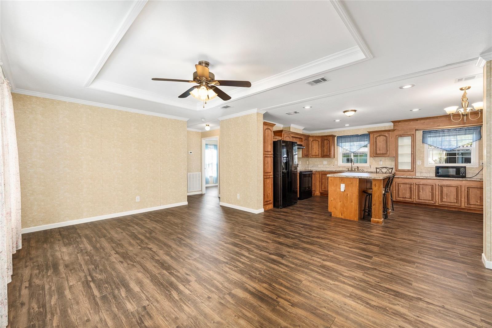 Image 11 of 69 For 320 64th Avenue