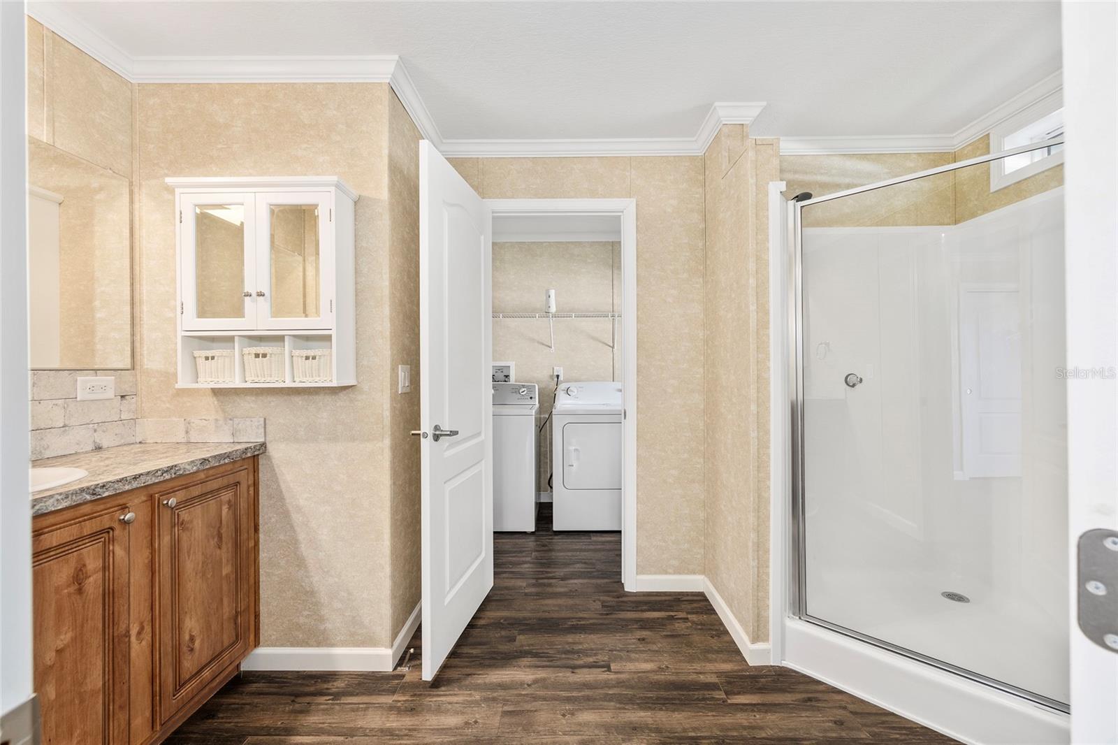 Image 25 of 69 For 320 64th Avenue