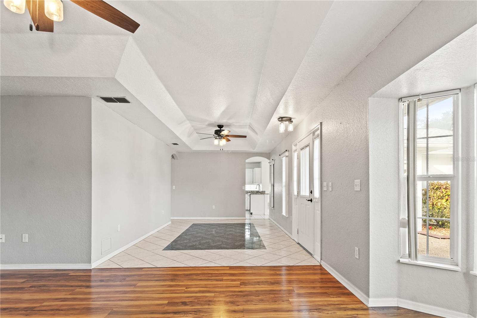 Image 11 of 71 For 6758 114th Street Road