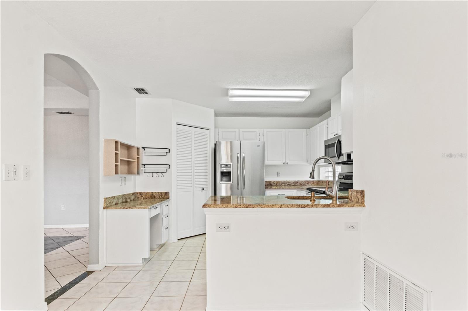 Image 19 of 71 For 6758 114th Street Road