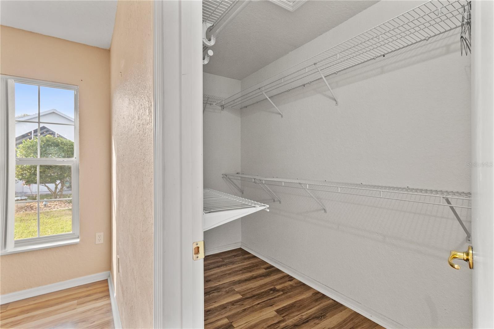 Image 36 of 71 For 6758 114th Street Road