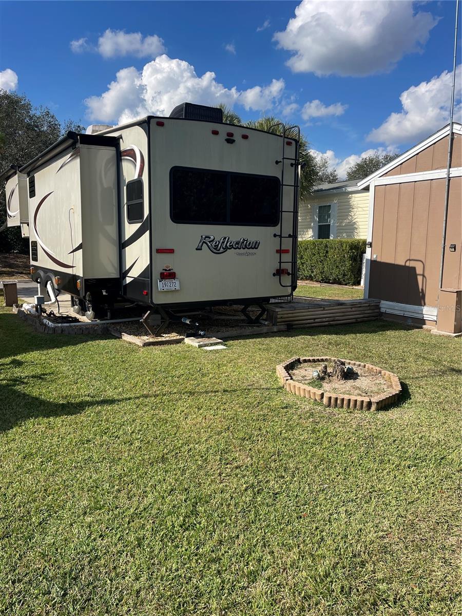 Image 4 of 21 For 3175 102nd Avenue Road