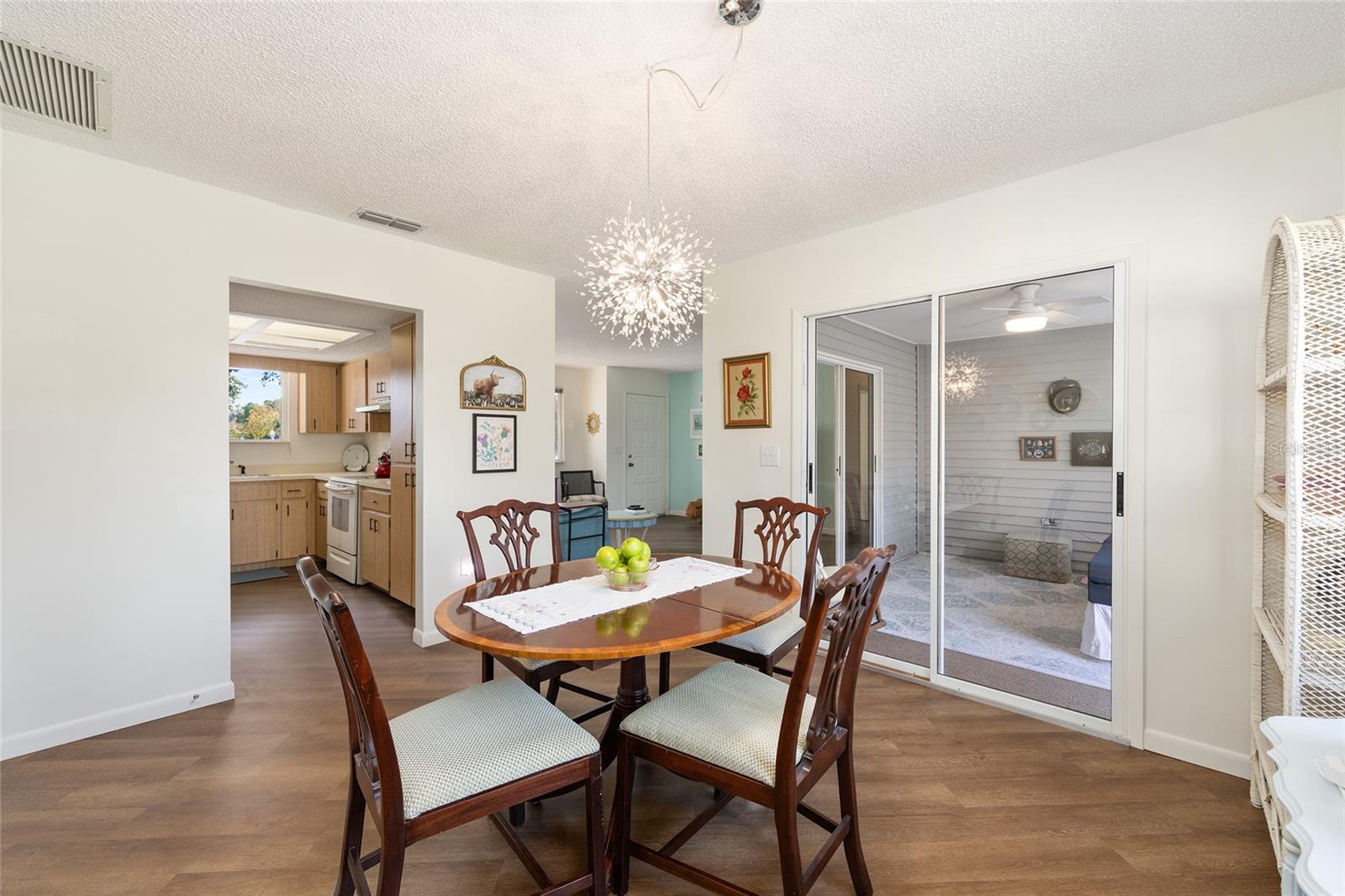 Image 15 of 38 For 8987 108th Place