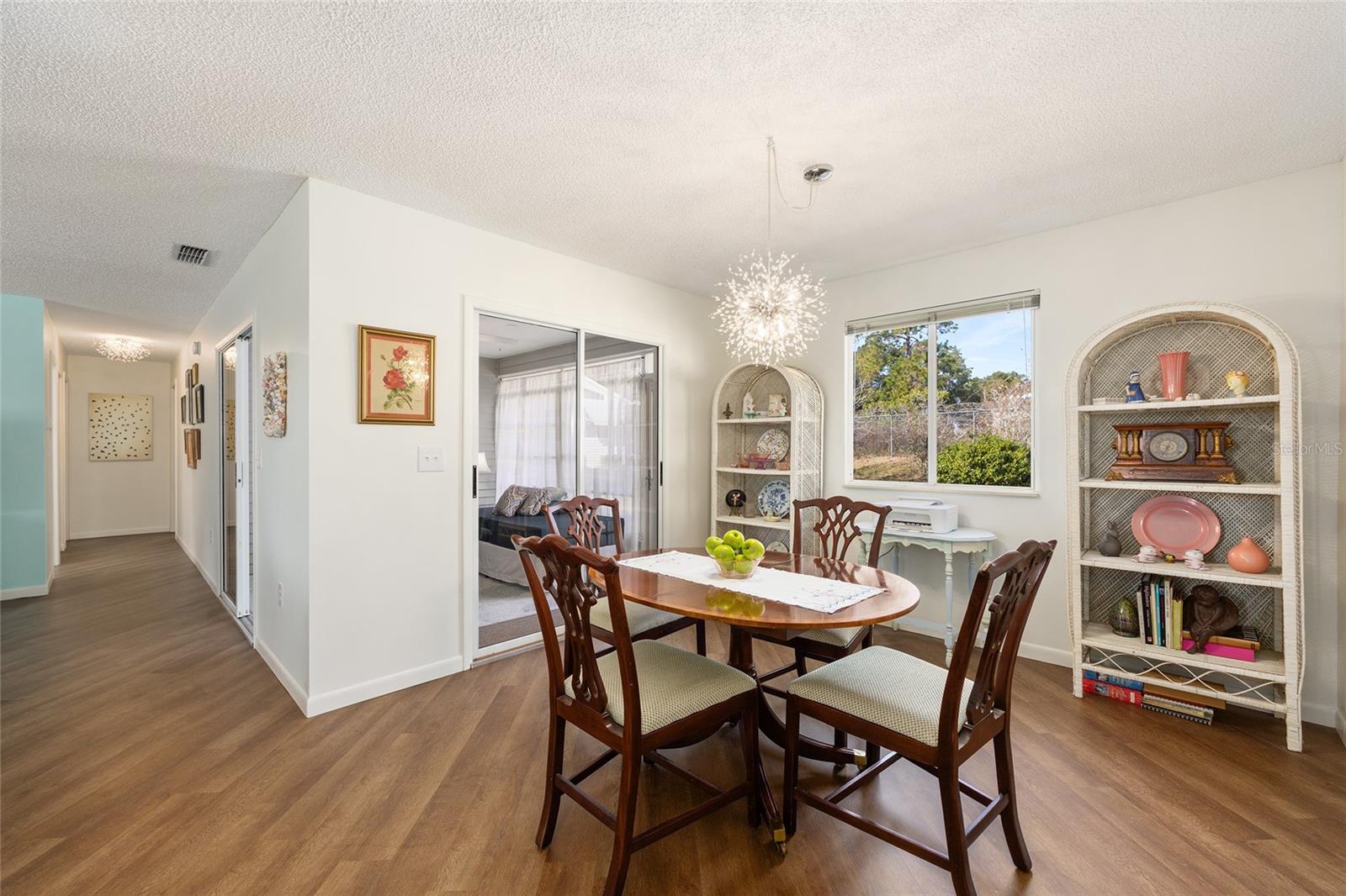 Image 16 of 38 For 8987 108th Place