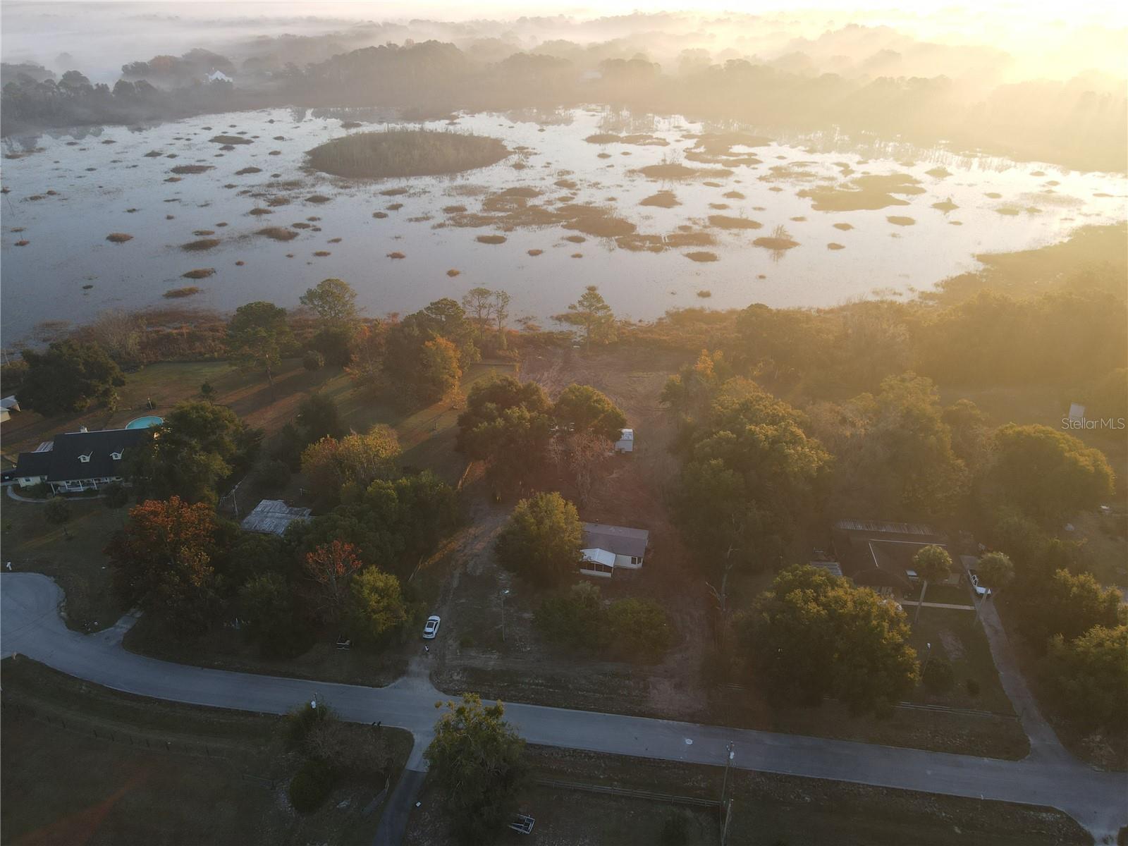 Image 12 of 43 For 11821 123rd Avenue