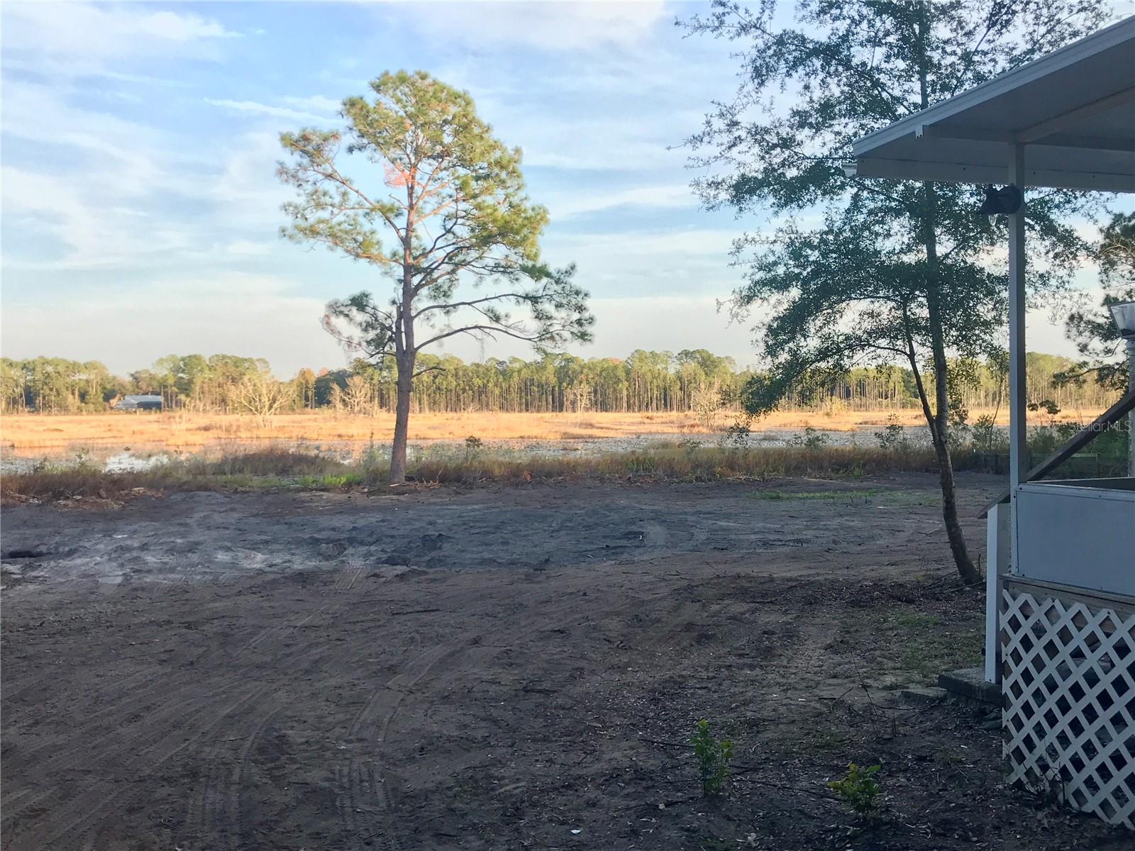 Image 8 of 43 For 11821 123rd Avenue