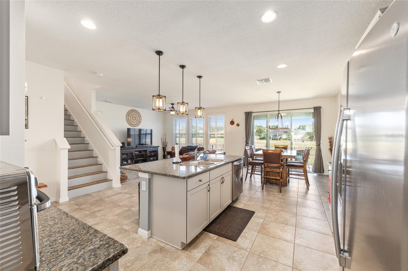 Image 13 of 69 For 5655 50th Avenue