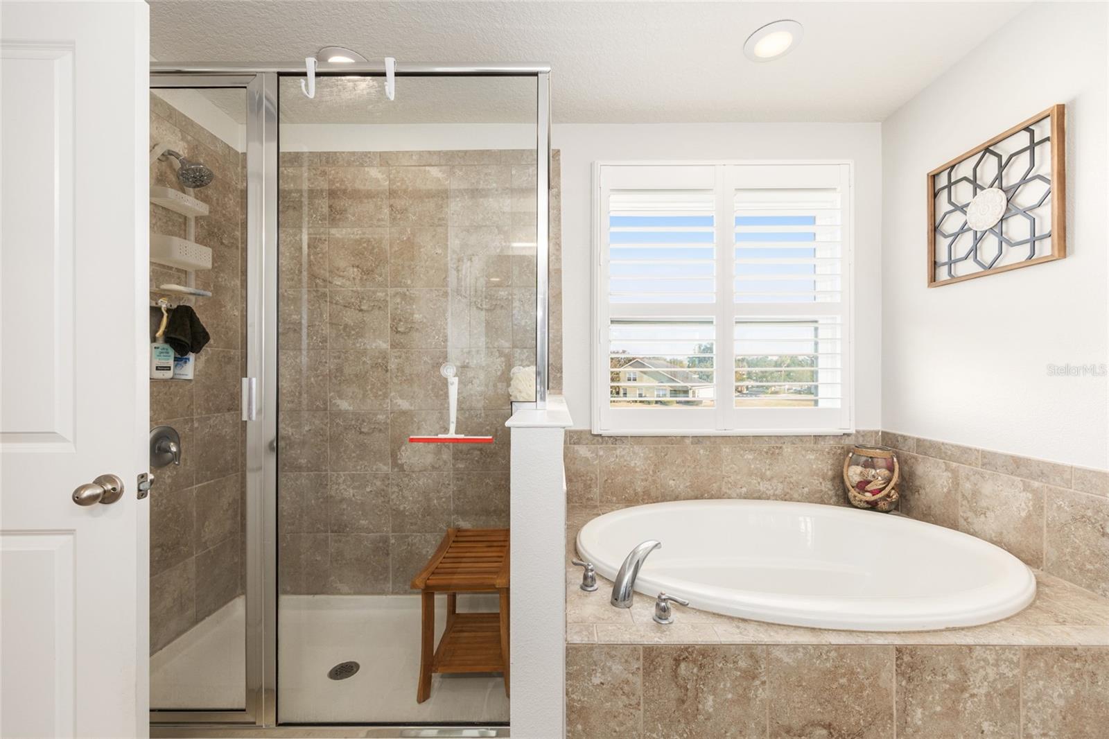 Image 37 of 69 For 5655 50th Avenue