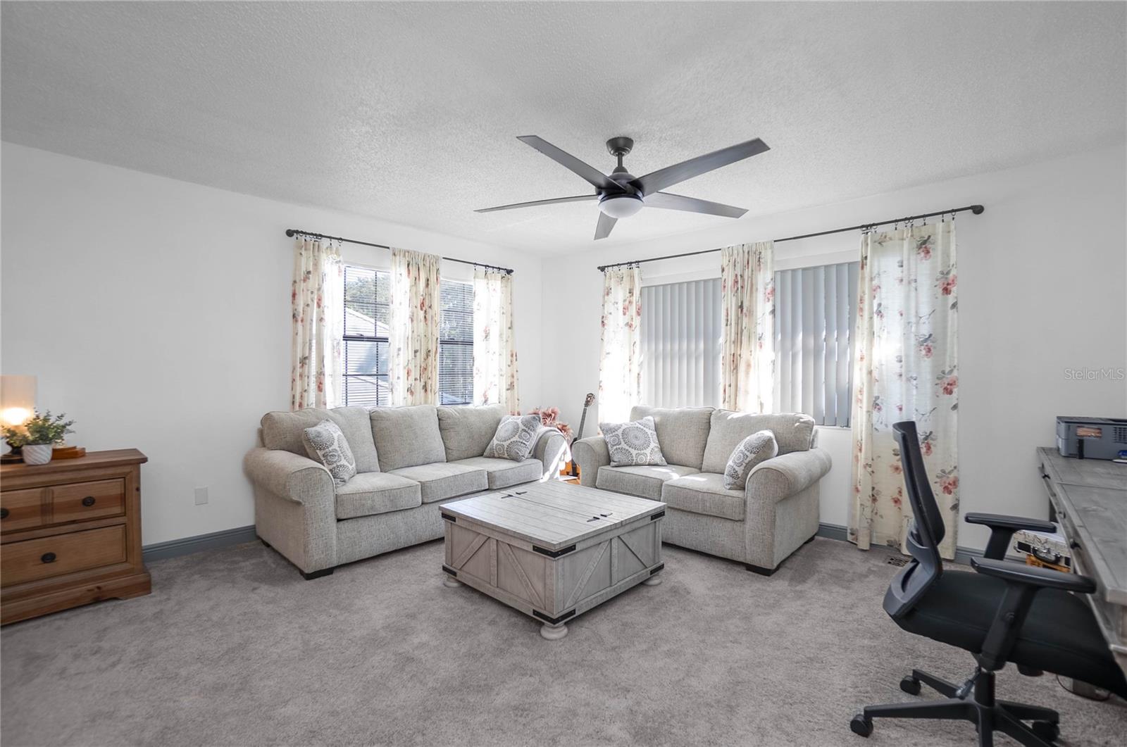 Image 22 of 56 For 922 Pritchard Island Road