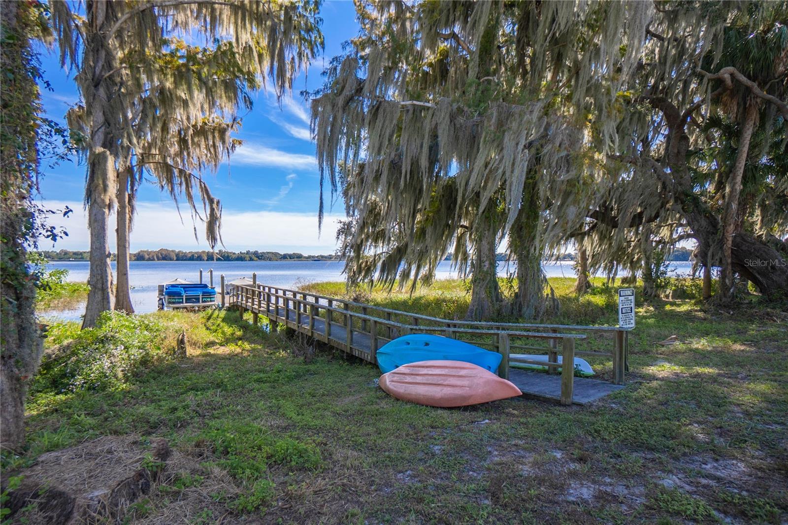 Image 33 of 56 For 922 Pritchard Island Road