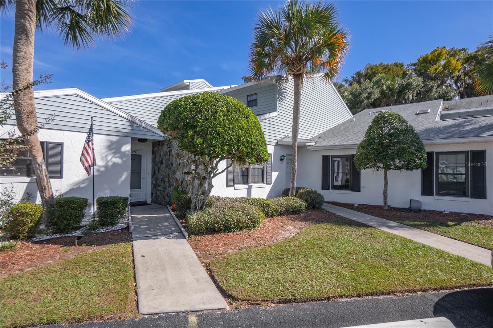 Image 6 of 56 For 922 Pritchard Island Road