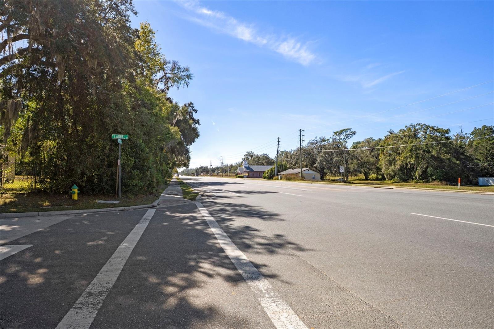 Listing photo id 15 for 3228 & 3164 Laurel Street