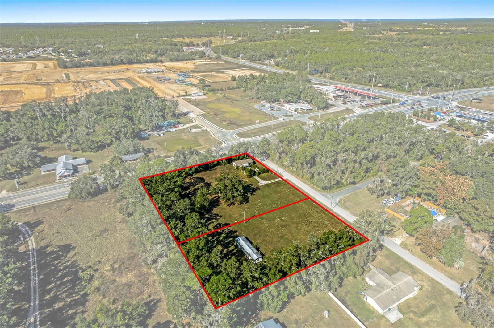 Listing photo id 1 for 3228 & 3164 Laurel Street