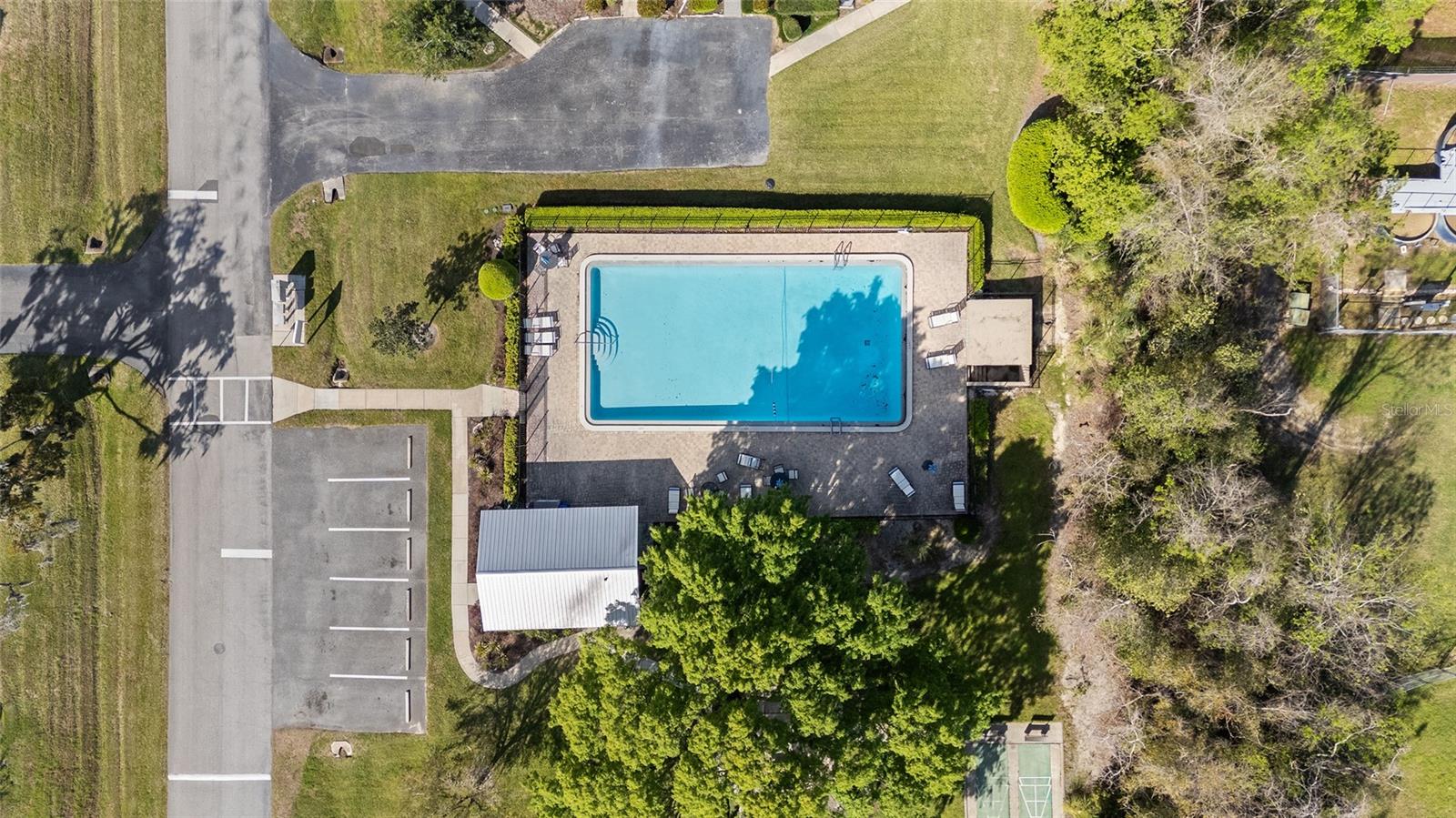 Image 4 of 37 For 7460 44th Lane