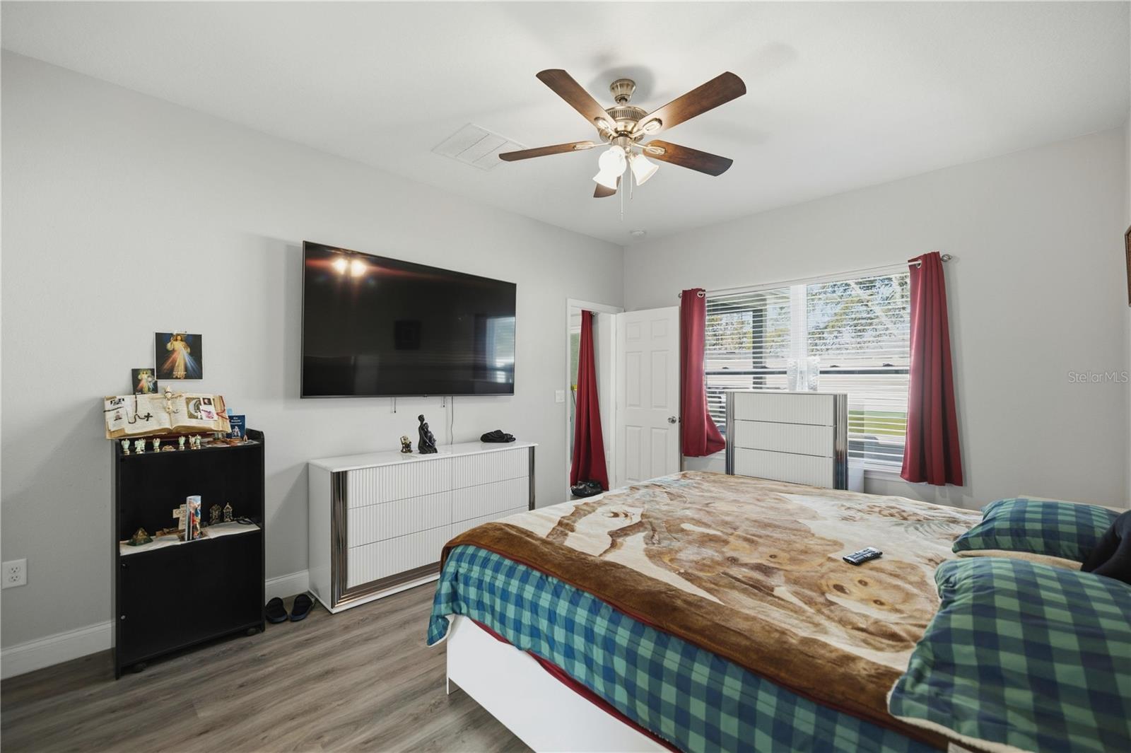 Image 20 of 32 For 5171 157th Street