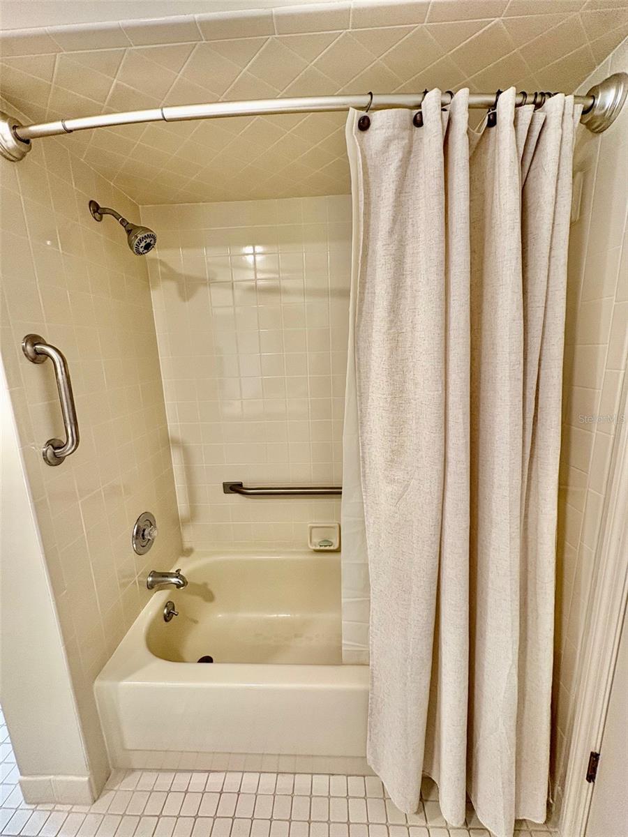 Image 36 of 65 For 19800 95th Street