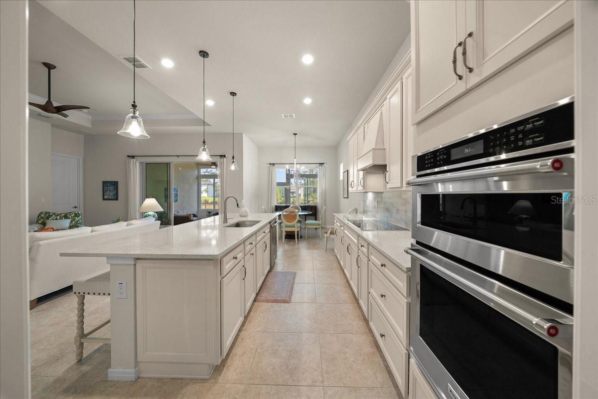 Image 29 of 67 For 9432 56th Loop