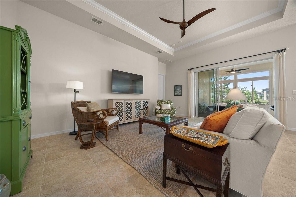 Image 38 of 67 For 9432 56th Loop