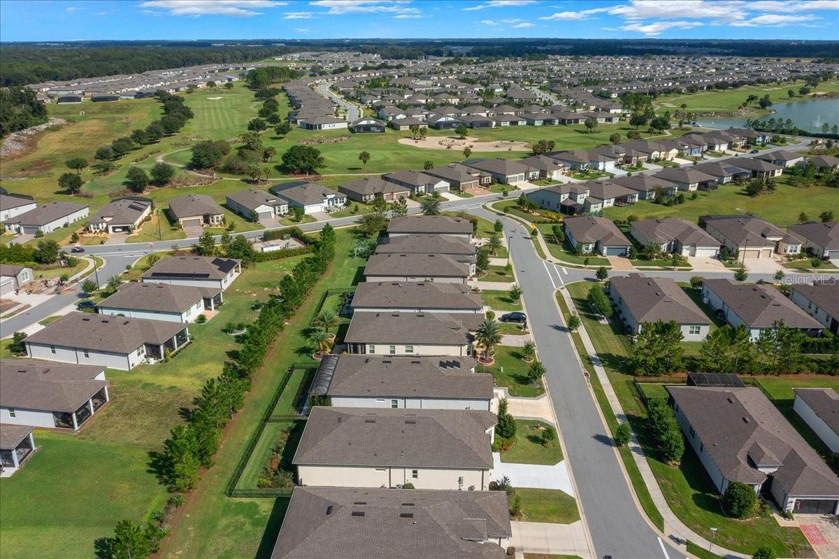 Image 53 of 67 For 9432 56th Loop