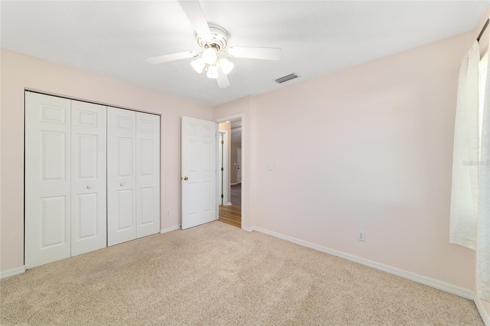 Image 18 of 23 For 4178 19th Avenue