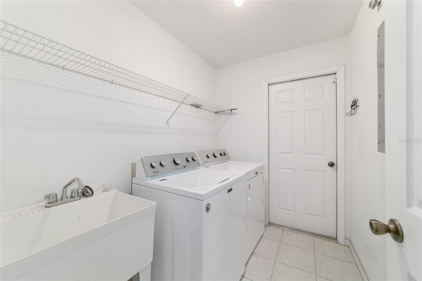 Image 19 of 23 For 4178 19th Avenue