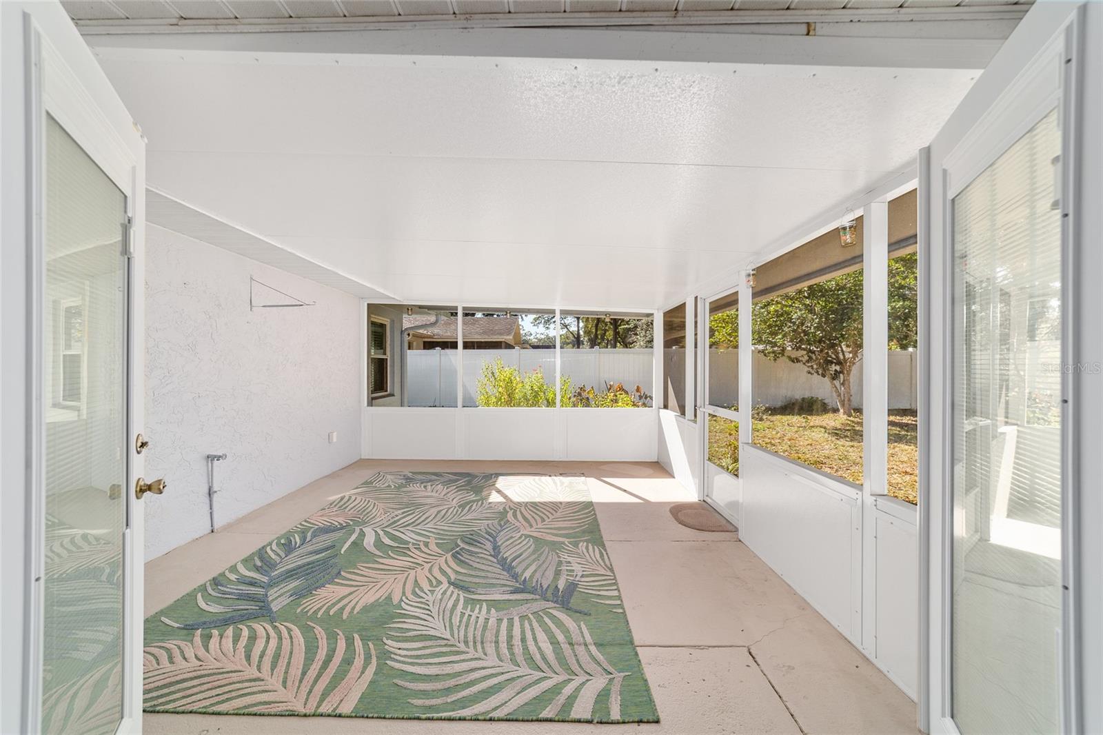 Image 20 of 23 For 4178 19th Avenue