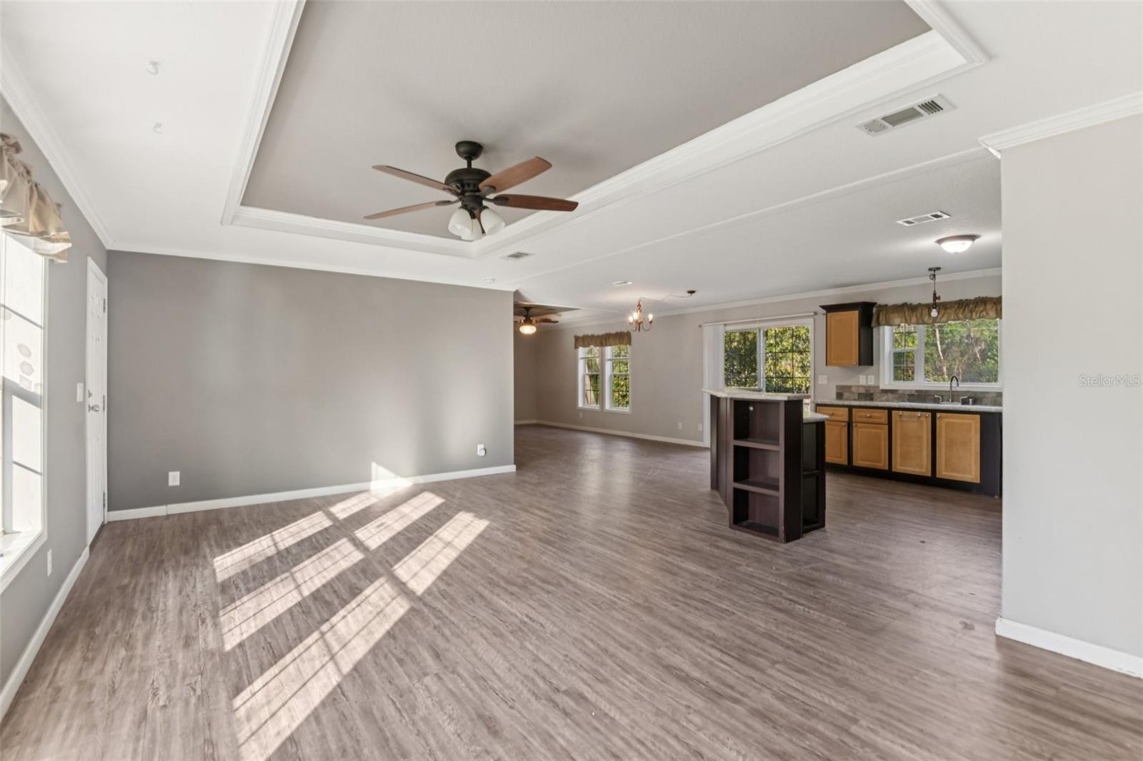 Image 12 of 63 For 16933 Bosley Drive