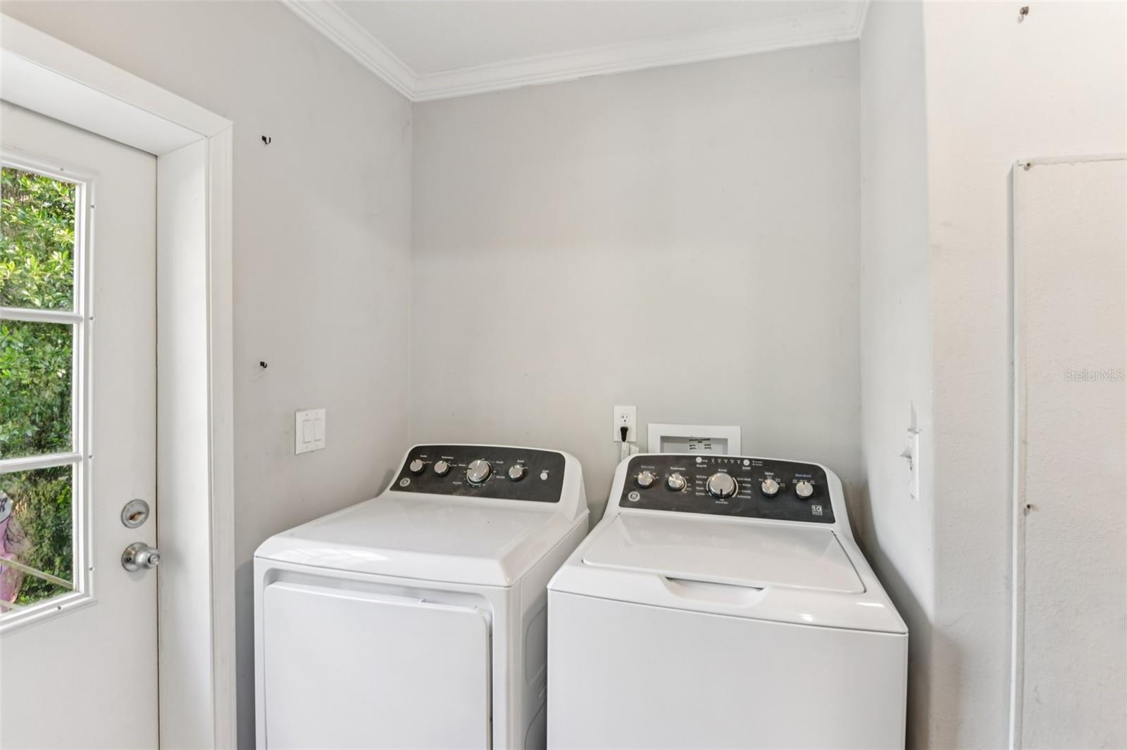 Image 19 of 63 For 16933 Bosley Drive