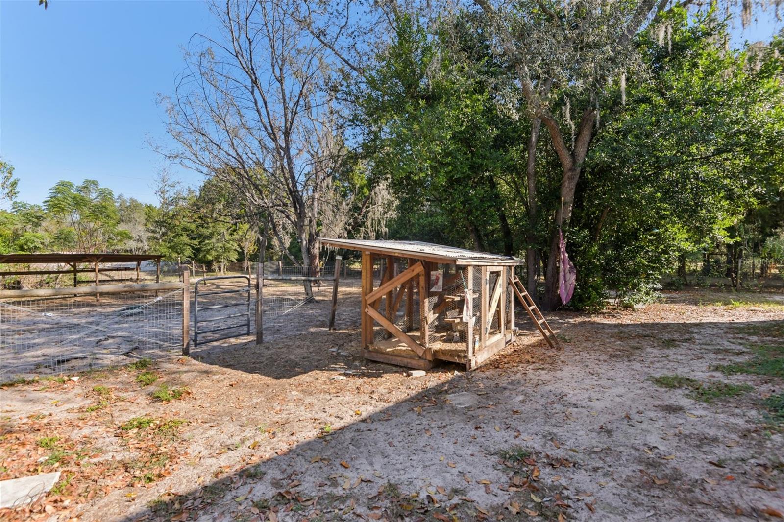 Image 40 of 63 For 16933 Bosley Drive