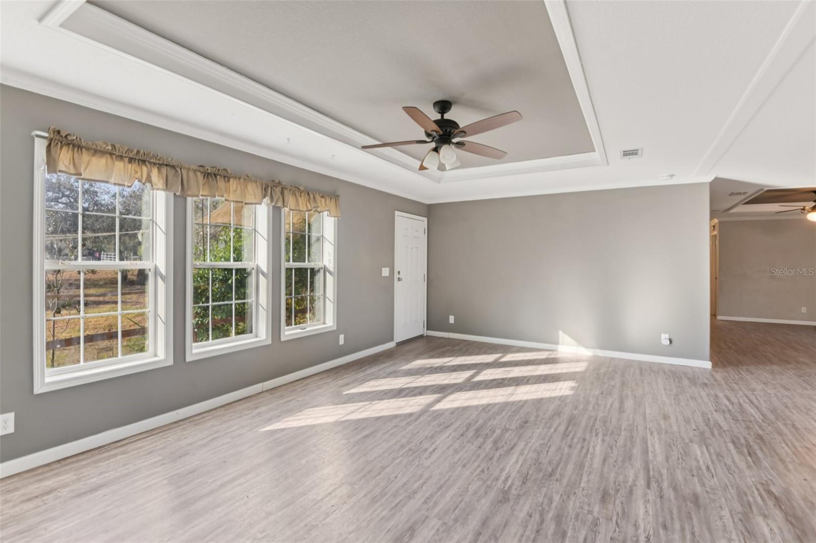 Image 8 of 63 For 16933 Bosley Drive