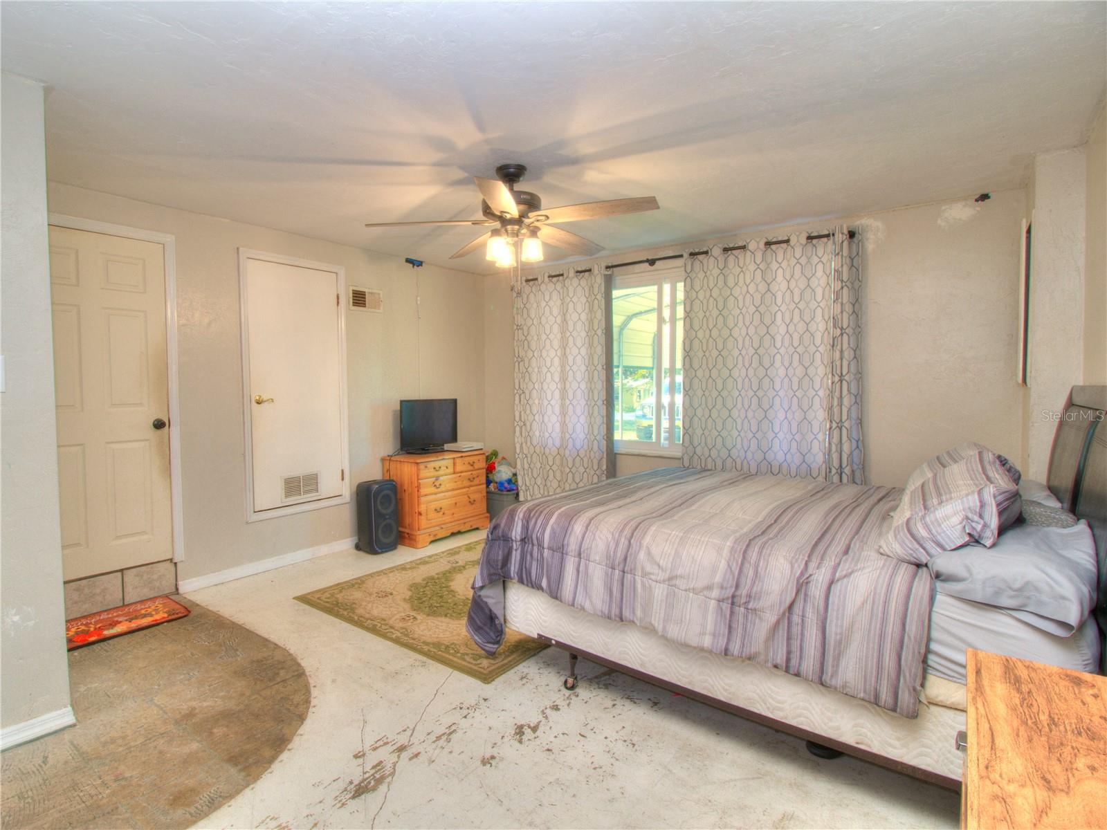 Image 15 of 23 For 14925 149th Lane