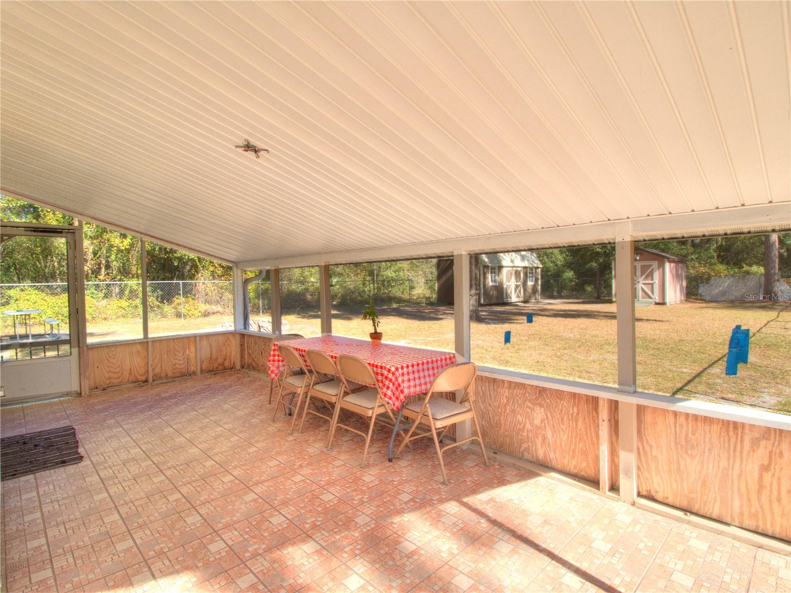 Image 17 of 23 For 14925 149th Lane