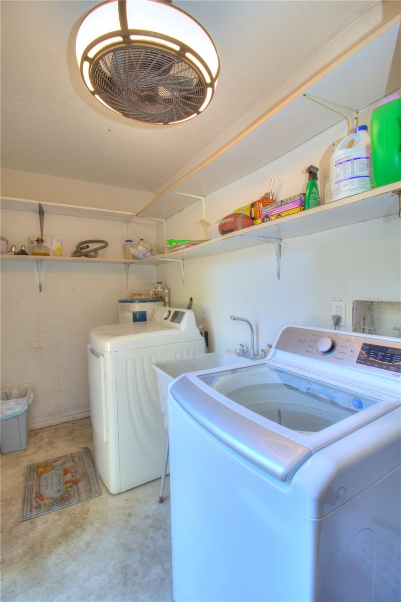 Image 19 of 23 For 14925 149th Lane