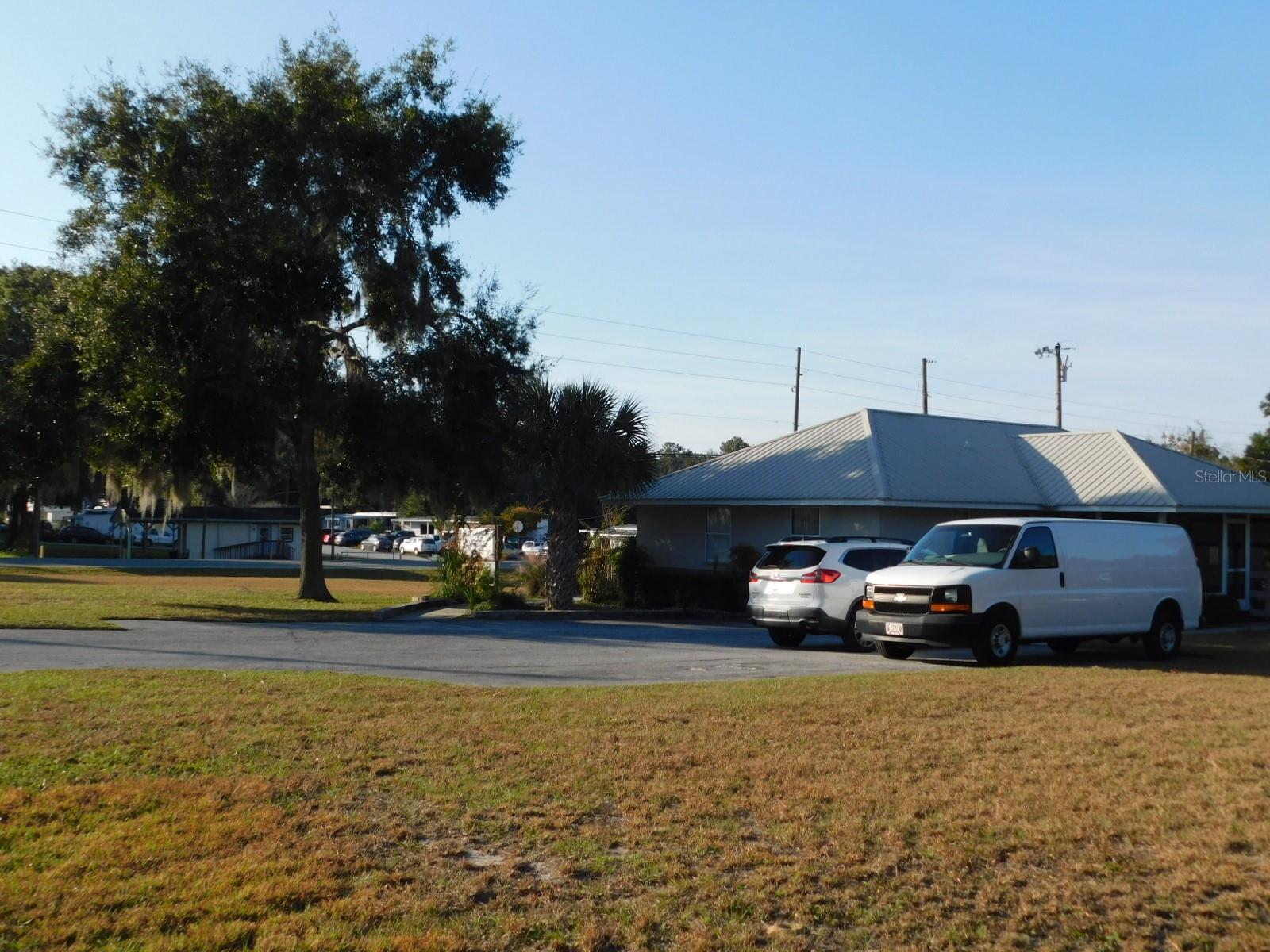 Listing photo id 19 for 4655 Carl G. Rose Highway