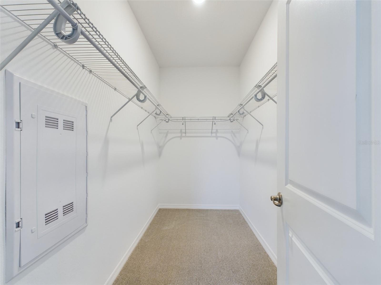 Image 18 of 40 For 7261 61st Place