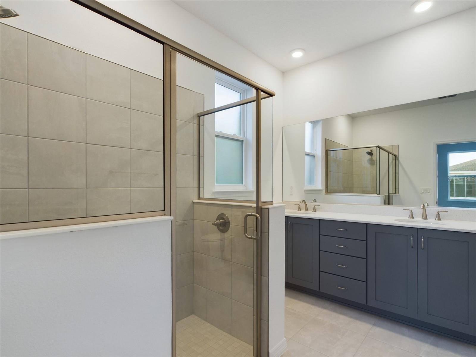 Image 19 of 40 For 7261 61st Place