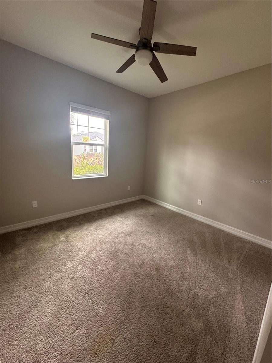 Image 12 of 21 For 917 42nd Street