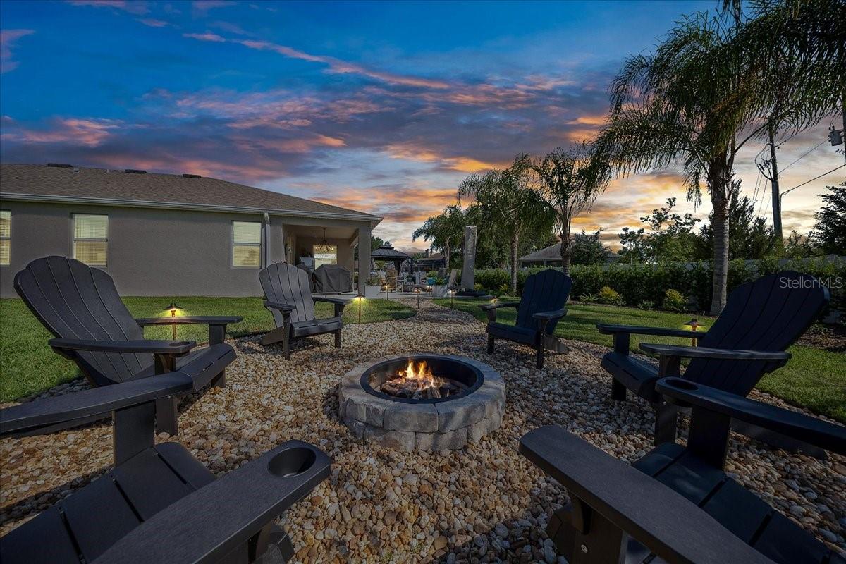 Image 13 of 73 For 8598 59th Terrace